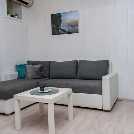 Apartman K&l Apartment *